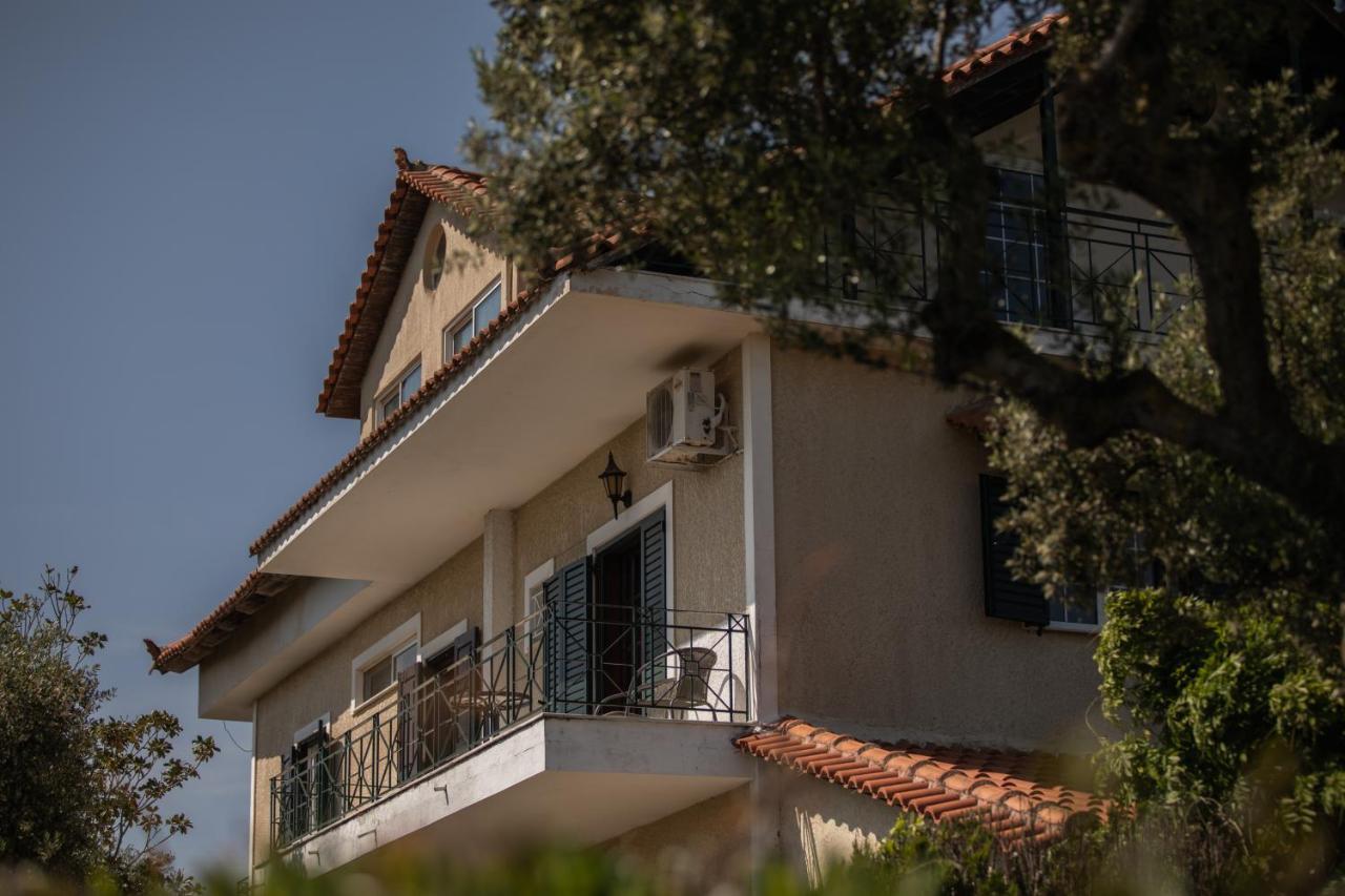 Villa Georgina B&B كاتاكولو المظهر الخارجي الصورة