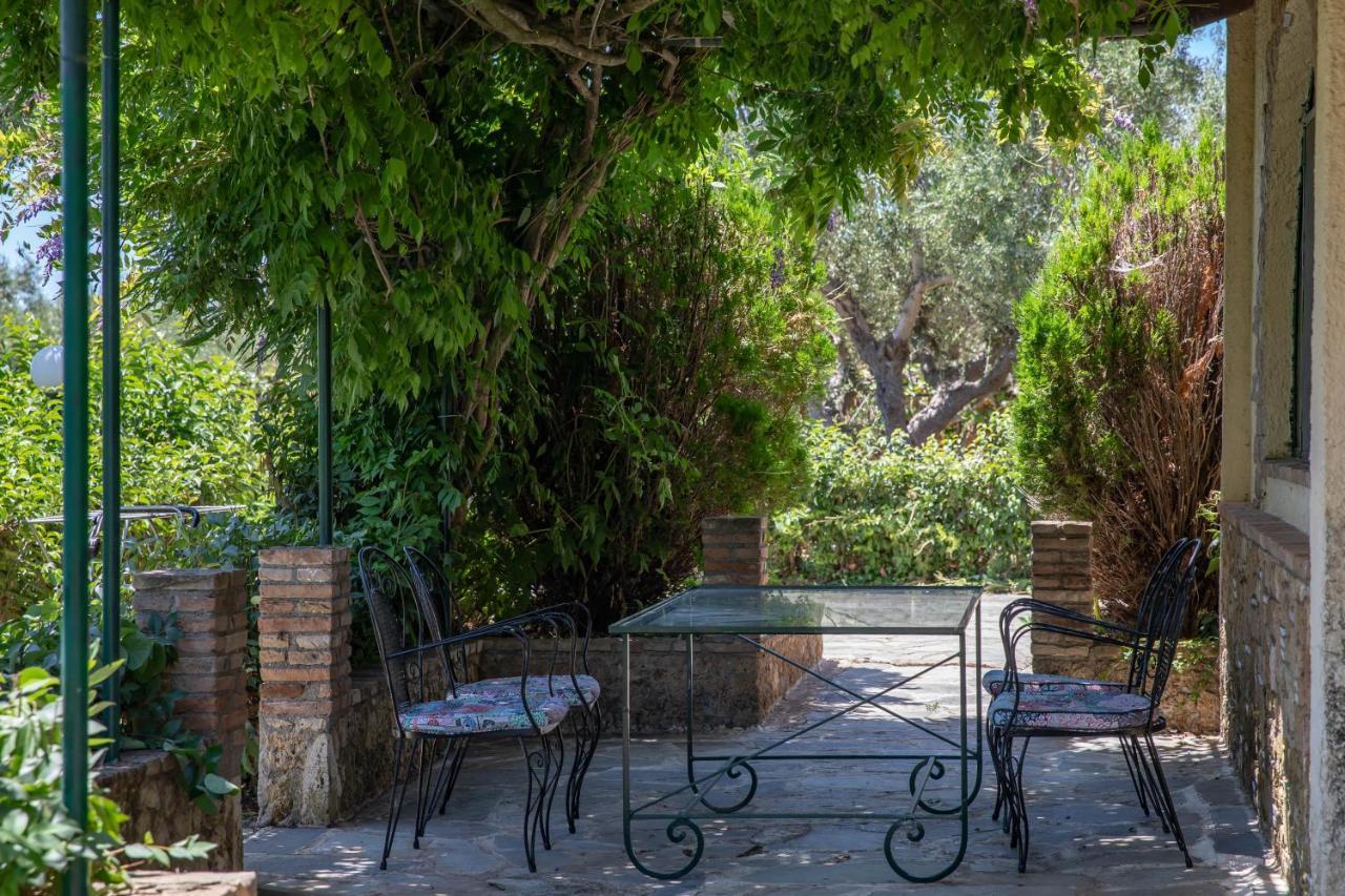 Villa Georgina B&B كاتاكولو المظهر الخارجي الصورة