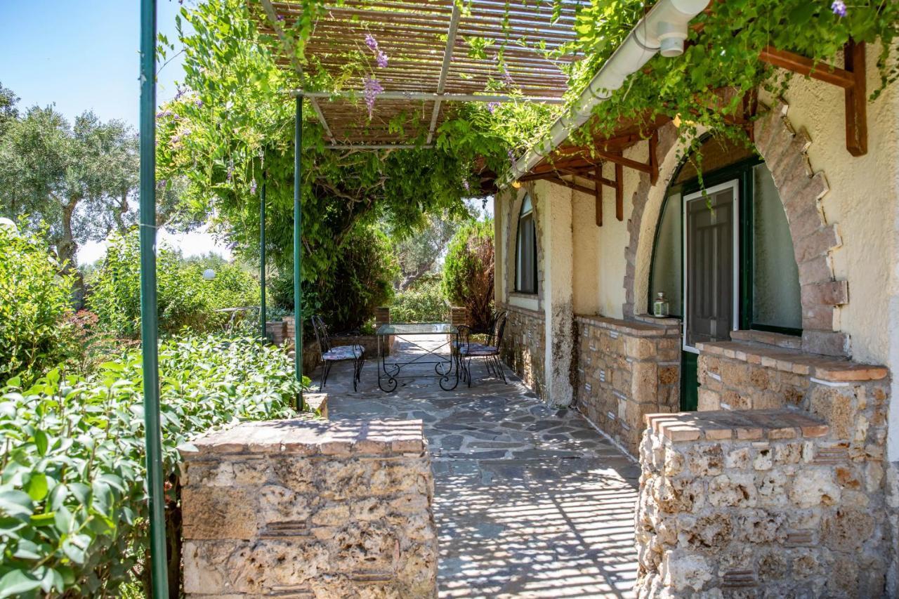 Villa Georgina B&B كاتاكولو المظهر الخارجي الصورة